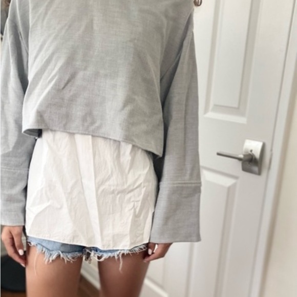 Zara Trafaluc mock neck zipper shoulder Boxy Gray & White Career blouse Sz M - Picture 3 of 7